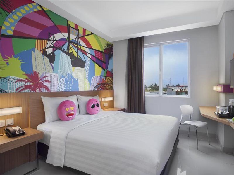 Favehotel Hasyim Ashari Tangerang Exterior photo