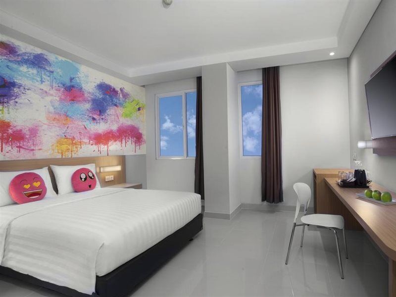 Favehotel Hasyim Ashari Tangerang Exterior photo